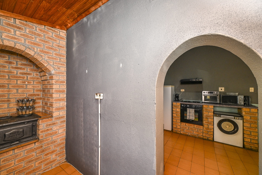 4 Bedroom Property for Sale in Vasco Estate Western Cape